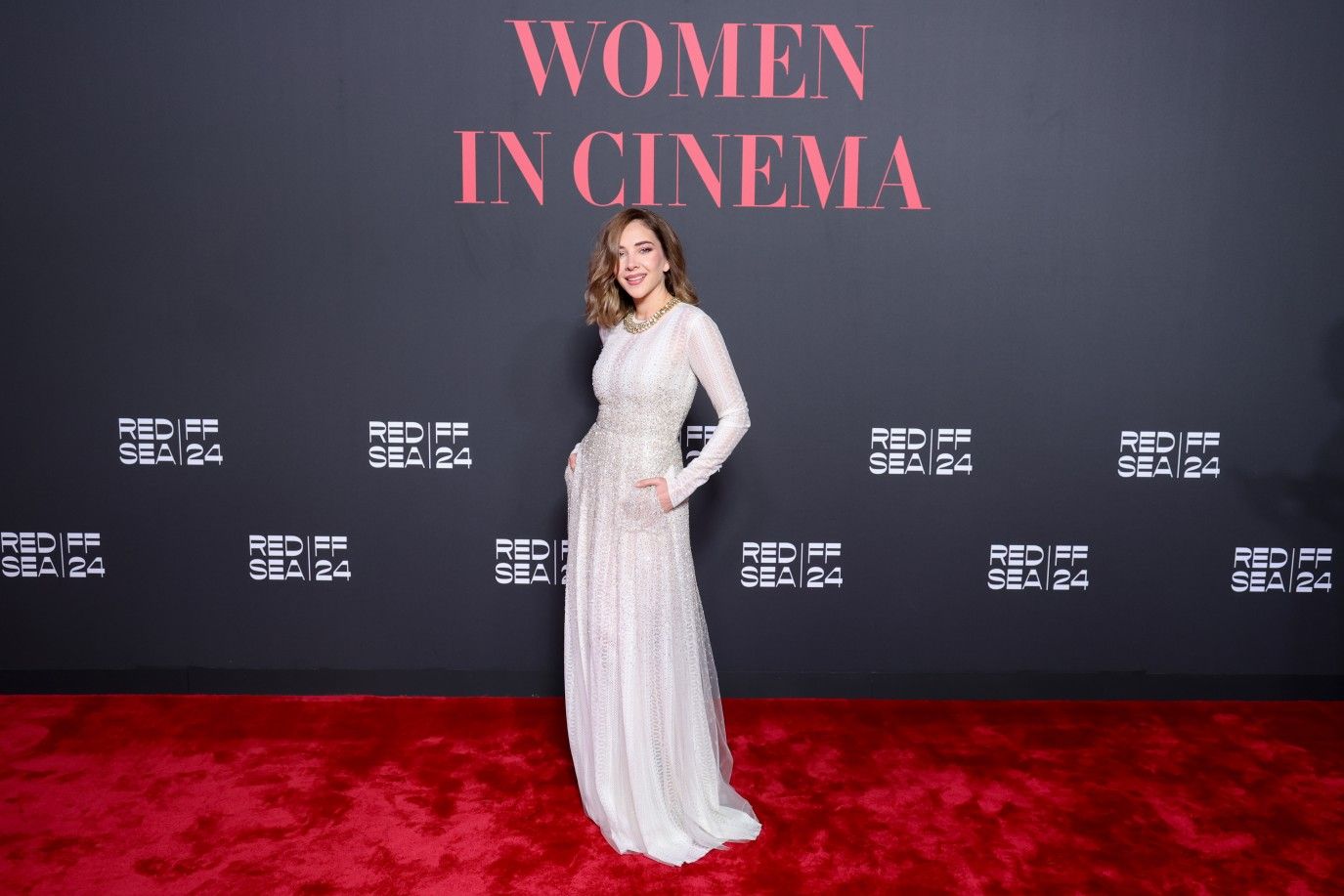 في مهرجان البحر الأحمر السينمائي 2024: المكياج الناعم يفوز ضمن فعالية "المرأة في السينما"