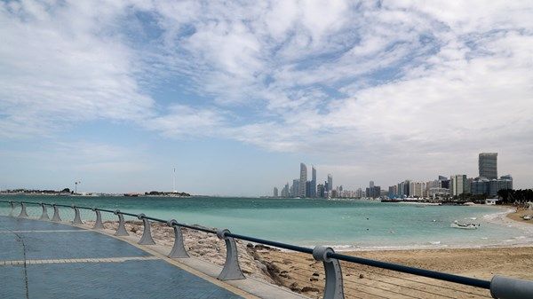 طقس صحو إلى غائم جزئياً ومغبر أحياناً غدا