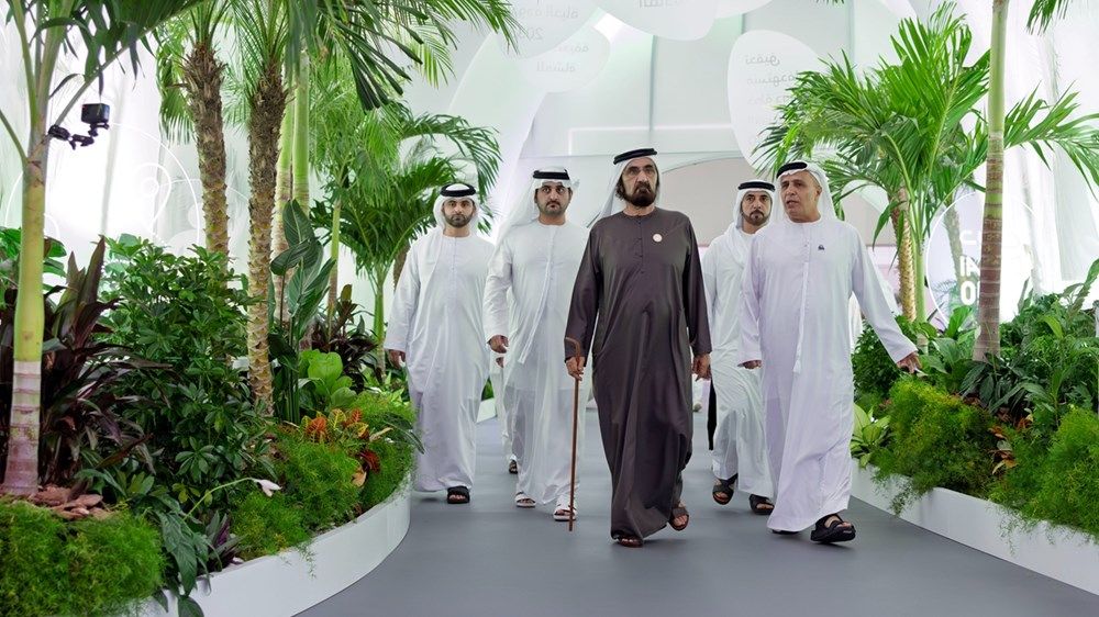 محمد بن راشد يعتمد المخطط الشامل لتطوير مسارات المشاة «دبي ووك» لتحويل الإمارة إلى مدينة صديقة للمشاة