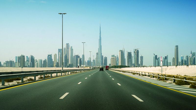 الامارات | «الوطني للأرصاد»: طقس صحو غائم جزئياً رطب ليلاً