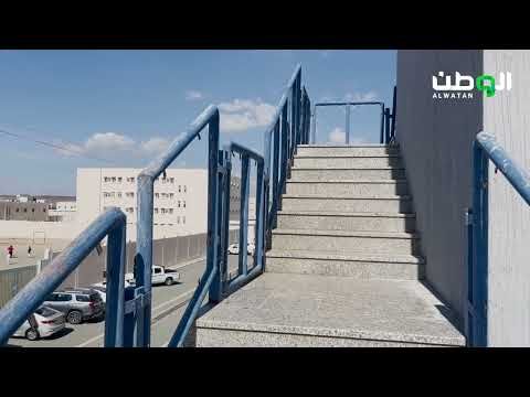 جسر المشاة بالعقيق خطر يهدد مرتاديه