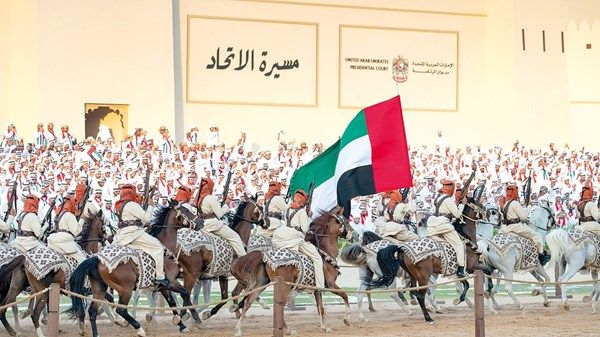 مواطنون: نجدد عهد الولاء للوطن والقيادة  ونواصل مسيرة «البيت متوحد»