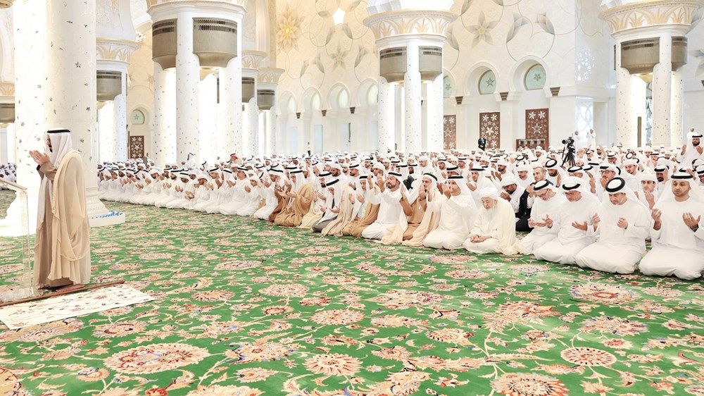 أداء صلاة الاستسقاء في جميع مساجد الدولة