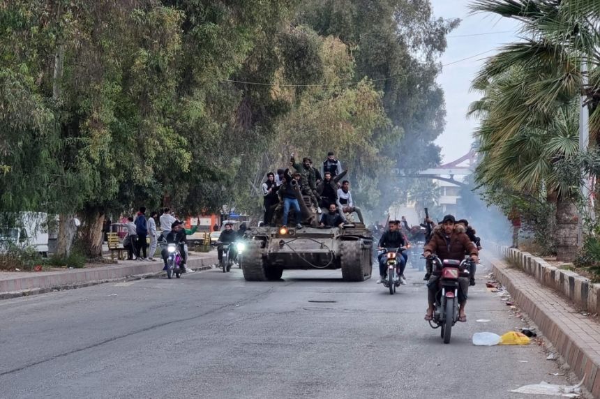 أول تعليق من البيت الأبيض بعد سقوط نظام بشار الأسد