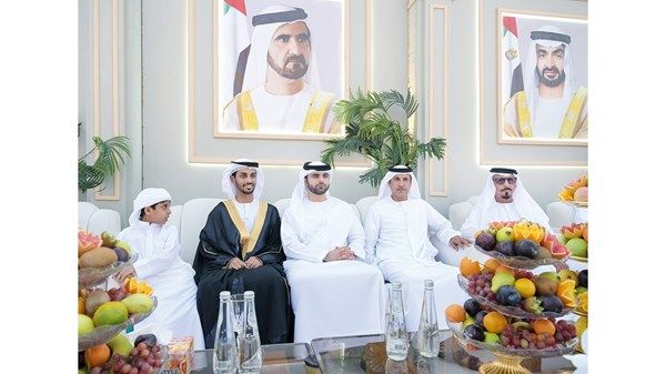 منصور بن محمد يحضر أفراح المهيري والكتبي