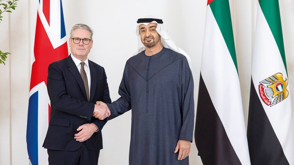 رئيس الدولة ورئيس وزراء بريطانيا: احتواء أزمات المنطقة بالحوار والحلول الدبلوماسية