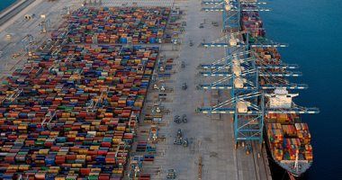 4 خدمات بحرية تعكس نجاح جهود تطوير الموانئ لتحقيق عوائد دولارية