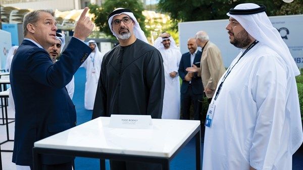 خالد بن محمد بن زايد يشهد افتتاح الدورة الثالثة من "أسبوع أبوظبي المالي"