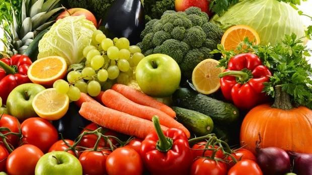 3 حيل لإبقاء بشرتك ناعمة في فصل الشتاء.. احرصي على نظام غذائي صحي