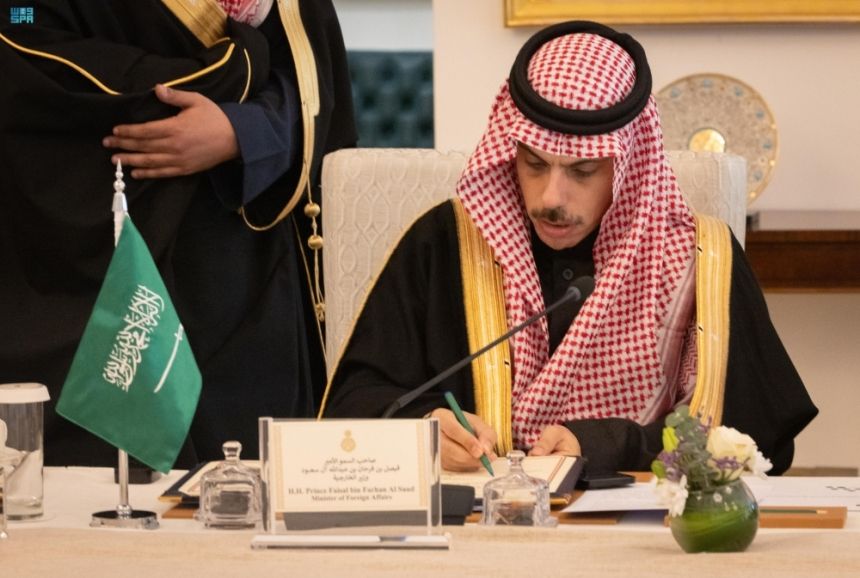 تعاون بمختلف المجالات.. تفاصيل اجتماع مجلس التنسيق السعودي - الماليزي