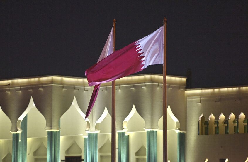 الخليج اليوم .. قطر تعلن إعادة افتتاح سفارتها في سوريا