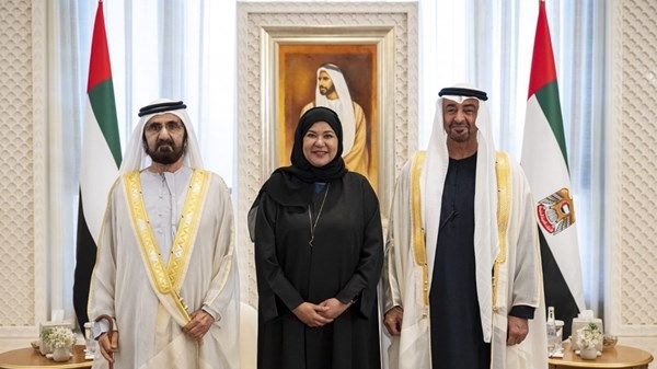 أمام رئيس الدولة ونائبيه.. وزيرة الأسرة في حكومة الإمارات تؤدي اليمين الدستورية