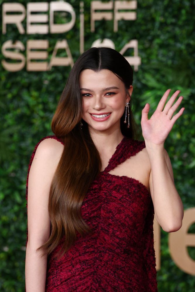 أجمل الصيحات الجمالية التي تألقت بها النجمات في ختام مهرجان البحر الأحمر السينمائي 2024