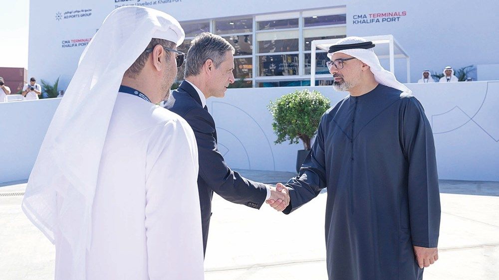 خالد بن محمد بن زايد: ترسيخ مكانة أبوظبي مركزاً عالمياً للتجارة