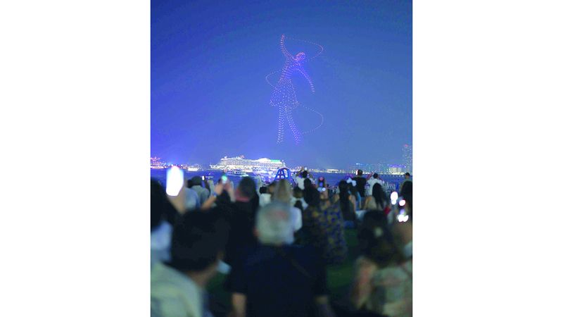 الامارات | «دبي للتسوق» يقدم الفرصة الأخيرة.. رسائلكم الشخصية تضيء سماء المدينة