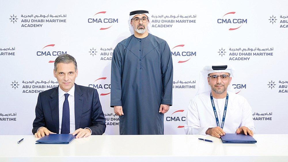 خالد بن محمد بن زايد: ترسيخ مكانة أبوظبي مركزاً عالمياً للتجارة