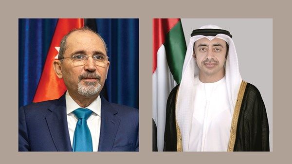 عبدالله بن زايد ووزير خارجية الأردن يبحثان هاتفياً التطورات في سوريا