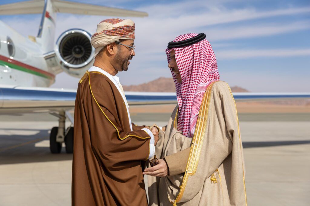 السعودية | وزير الخارجية يستقبل وزير خارجية عُمان في العلا ويرأسان الاجتماع الثاني لمجلس التنسيق السعودي العماني