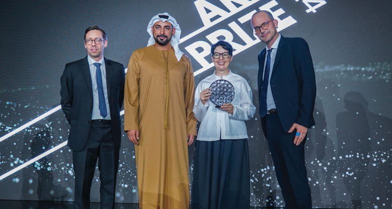 الامارات | بحضور زايد بن سلطان بن خليفة.. متحف اللوفر أبوظبي يعلن اسم الفائز بالنسخة الـ4 من جائزة ريتشارد ميل للفنون