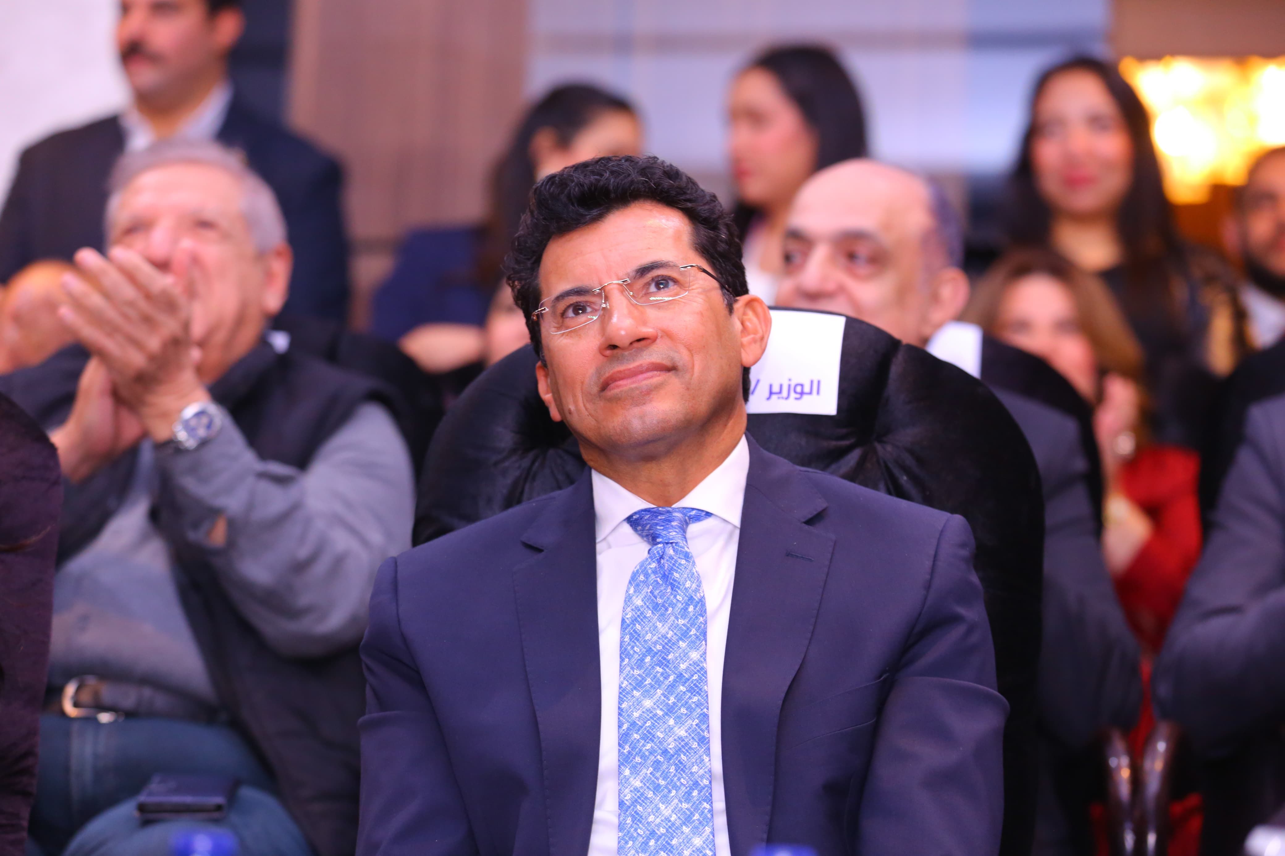 مستقبل وطن يجهز 1000 عروسة من فتيات محافظة الجيزة بحضور وزراء وقيادات الأمانة المركزية