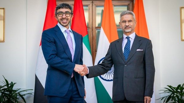 عبدالله بن زايد ووزير خارجية الهند يترأسان الدورة الـ 15 للجنة المشتركة