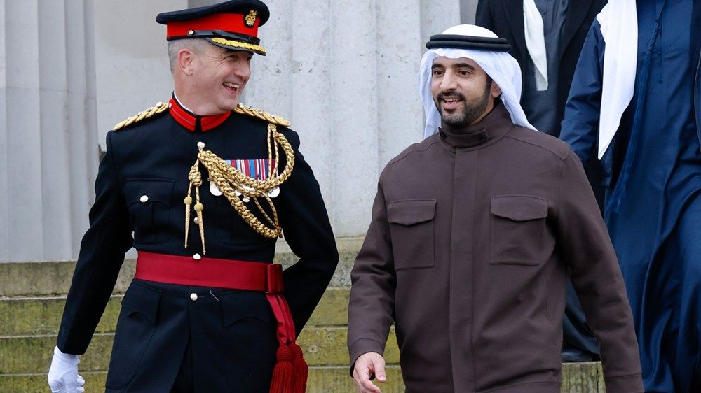 حمدان ومكتوم بن محمد يشهدان تخريج محمد بن راشد بن محمد بن راشد من "ساندهيرست"