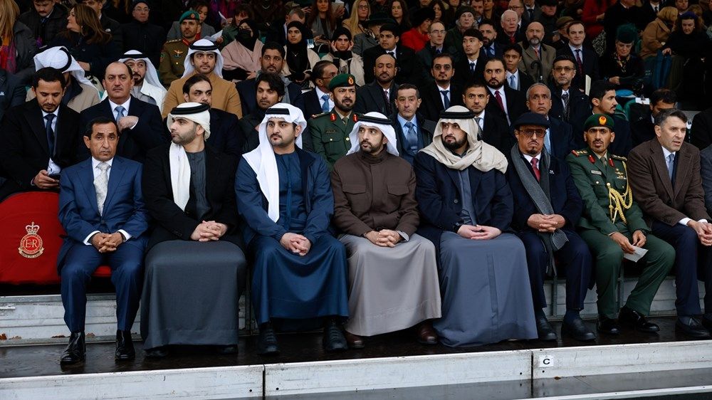 حمدان ومكتوم بن محمد يشهدان تخريج محمد بن راشد بن محمد بن راشد من "ساندهيرست"