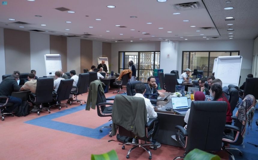 مدرسة "سدايا" الشتوية.. تنافس 90 باحثًا تقنيًا من 18 دولة