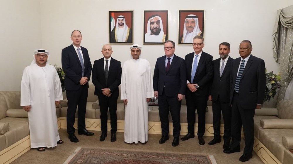 حاكم الفجيرة يلتقي الرئيس التنفيذي لـ«فيتول» للطاقة