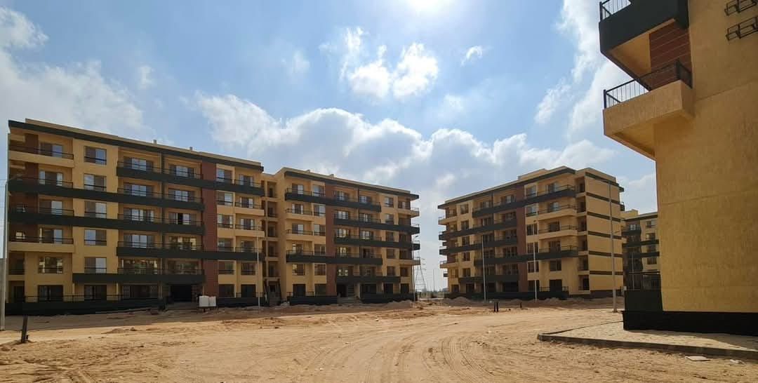 أخبار الاقتصاد اليوم.. تنفيذ أكثر من 5 آلاف وحدة لمتوسطى الدخل بـ6 أكتوبر