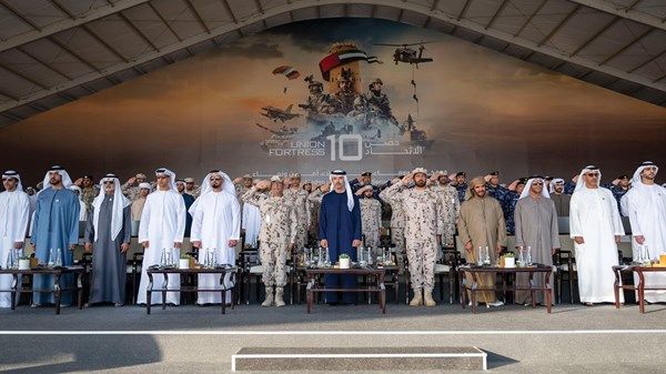يقام تحت رعاية رئيس الدولة.. هزاع بن زايد يشهد العرض العسكري «حصن الاتحاد 10» في العين