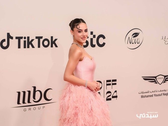 9 تسريحات شعر مرفوعة للمناسبات من وحي نجمات مهرجان البحر الأحمر السينمائي 2024