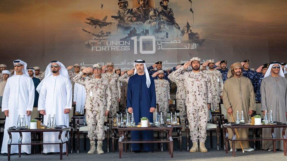 يقام تحت رعاية رئيس الدولة.. هزاع بن زايد يشهد العرض العسكري «حصن الاتحاد 10» في العين