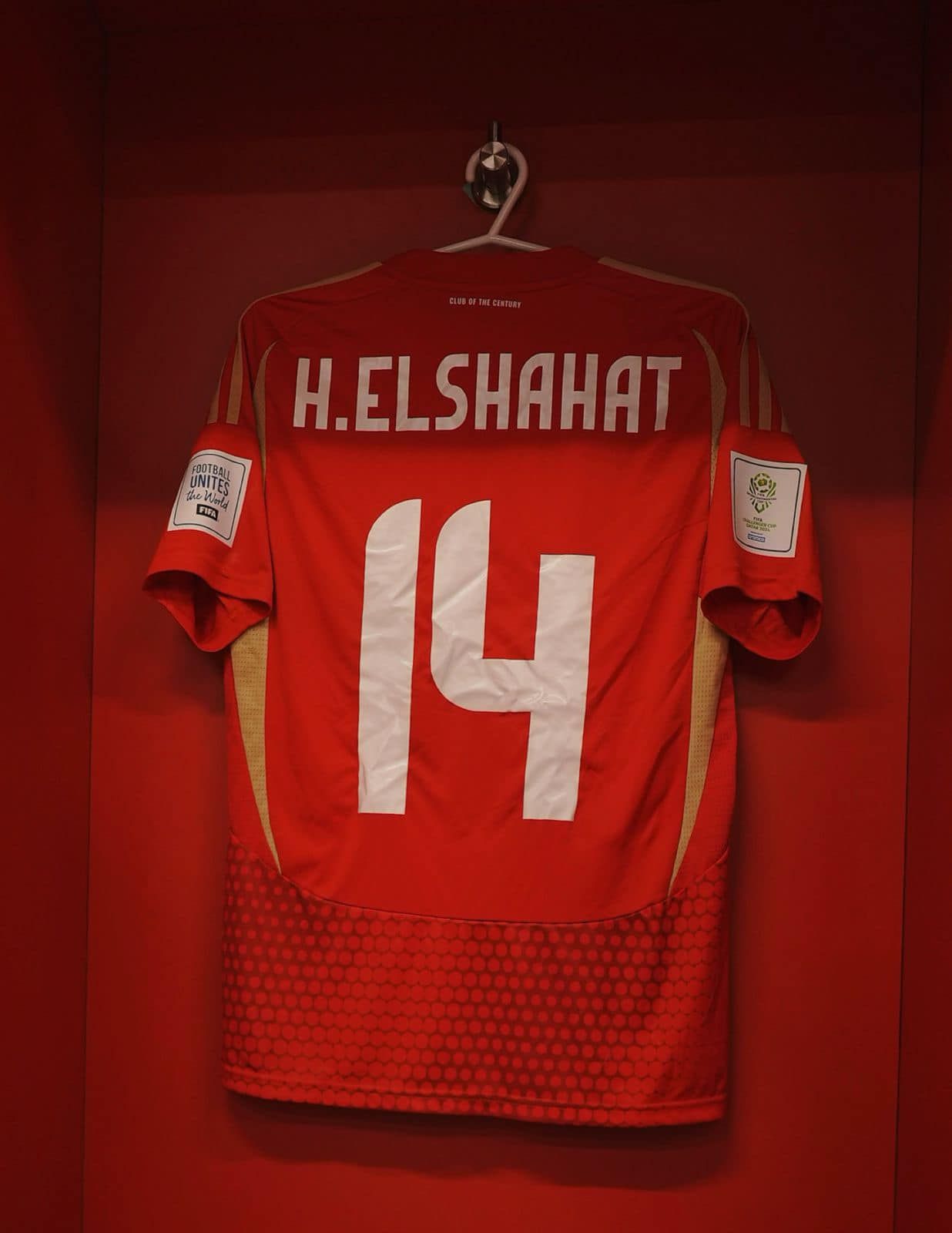 شاهد غرفة ملابس الأهلي قبل مواجهة باتشوكا فى كأس التحدي "إنتركونتيننتال"