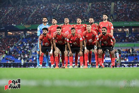 طاهر يهدر فرصة هدف محقق للأهلي أمام باتشوكا فى الدقيقة 37.. صور