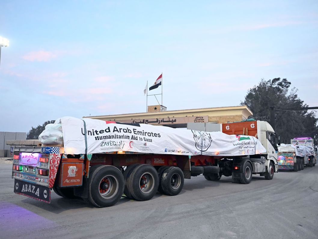 الامارات | 3 قوافل مساعدات إماراتية تصل قطاع غزة ضمن "الفارس الشهم 3"