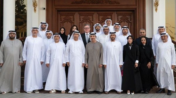 هزاع بن زايد يطلق مبادرة «نافس» في منطقة العين