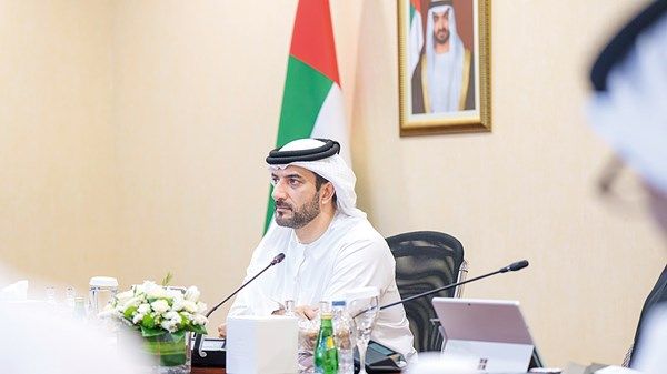 سلطان بن أحمد القاسمي يتابع المشروعات البحثية في جامعة الشارقة