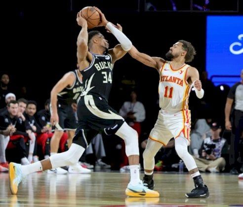 "أن بي ايه: ميلووكي باكس وأوكلاهوما سيتي ثاندر إلى نهائي الكأس