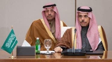 الخليج اليوم .. وزير الخارجية السعودي يشارك في الاجتماع الوزاري للجنة الاتصال بشأن سوريا