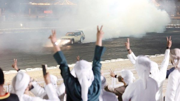 مهرجان ليوا الدولي يتألق بـ«رقم قياسي» في «الاستعراض الحُر»