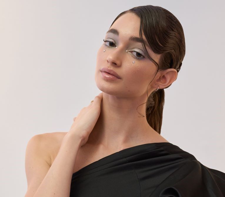 أكثر صيحات المكياج رواجاً في عام 2024 بحسب عروض الأزياء العالمية