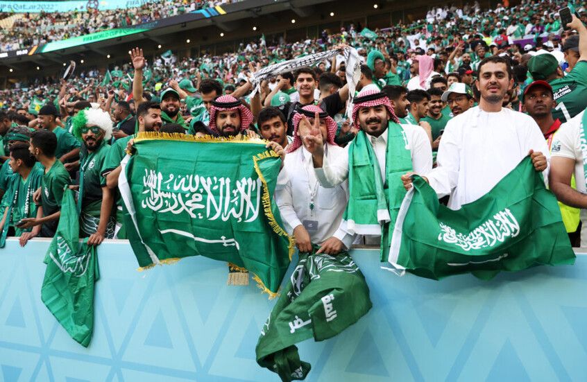 الخليج اليوم .. الحكومة المصرية تقدم عرضا للسعودية بعد فوزها باستضافة كأس العالم
