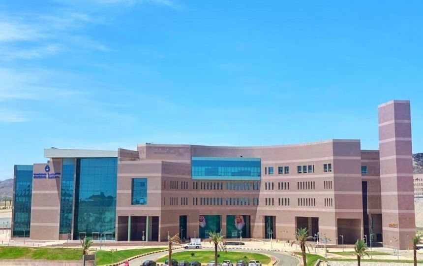 العام المقبل.. جامعة الباحة تعتمد التحول لنظام الفصلين الدراسيين