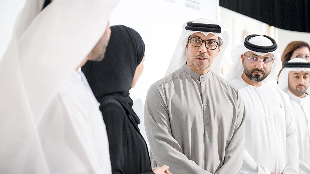 منصور بن زايد: حريصون على تبني أفضل التقنيات والحلول المتقدمة