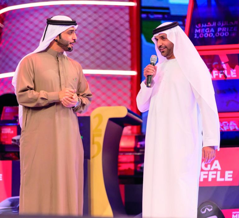 الامارات | جوائز ضخمة وفرص يومية للفوز في مهرجان دبي للتسوق