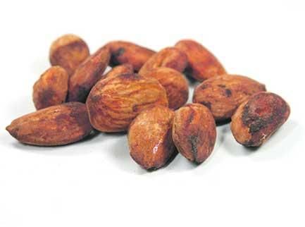 الامارات | أفضل المكسرات لخسارة الوزن