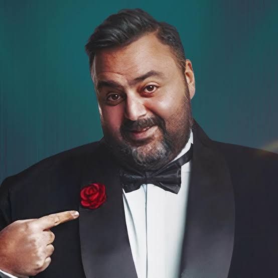 دفتر أحوال النجوم.. زوجة تامر هجرس تجري عملية بالقلب وشيكو مصاب في رجله