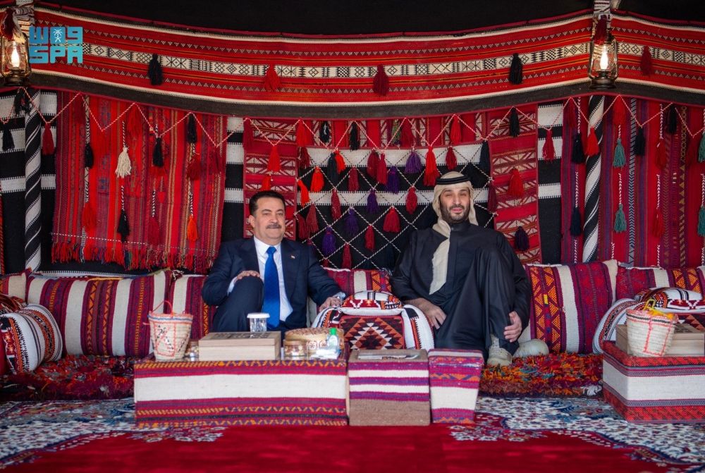 ولي العهد يلتقي رئيس الوزراء العراقي في العلا