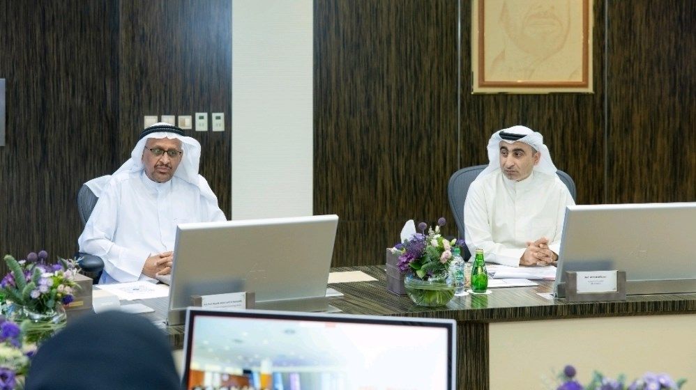 مجلس أمناء جامعة الإمارات يناقش الأولويات الاستراتيجية